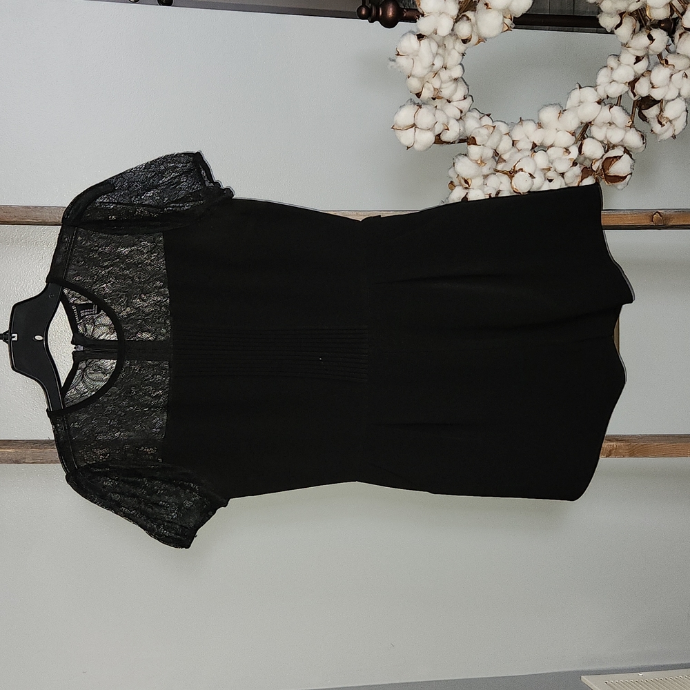 Forever 21 Women's Black Lace Romper. Sz M